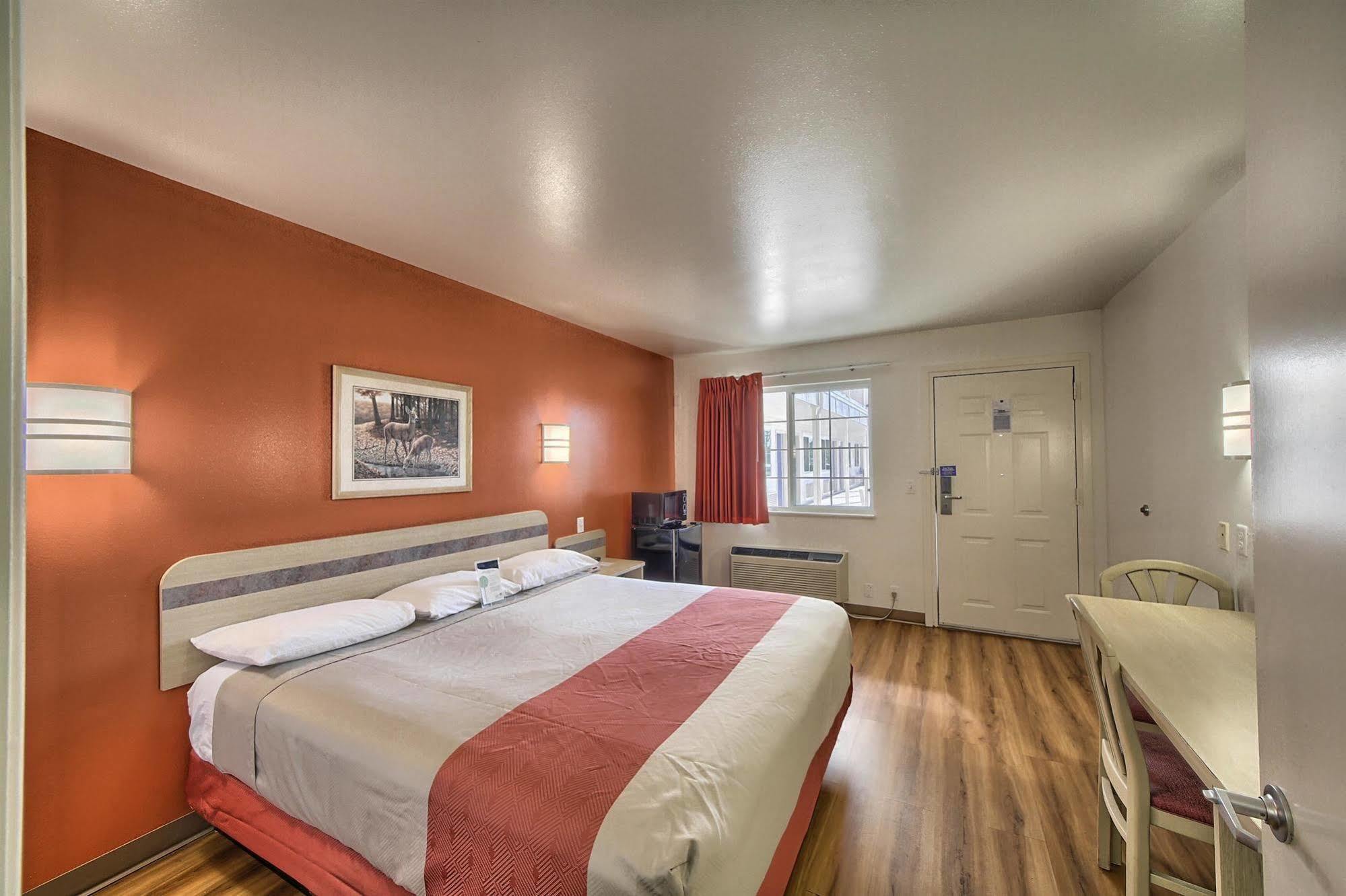 Motel 6-Kerrville, Tx Extérieur photo