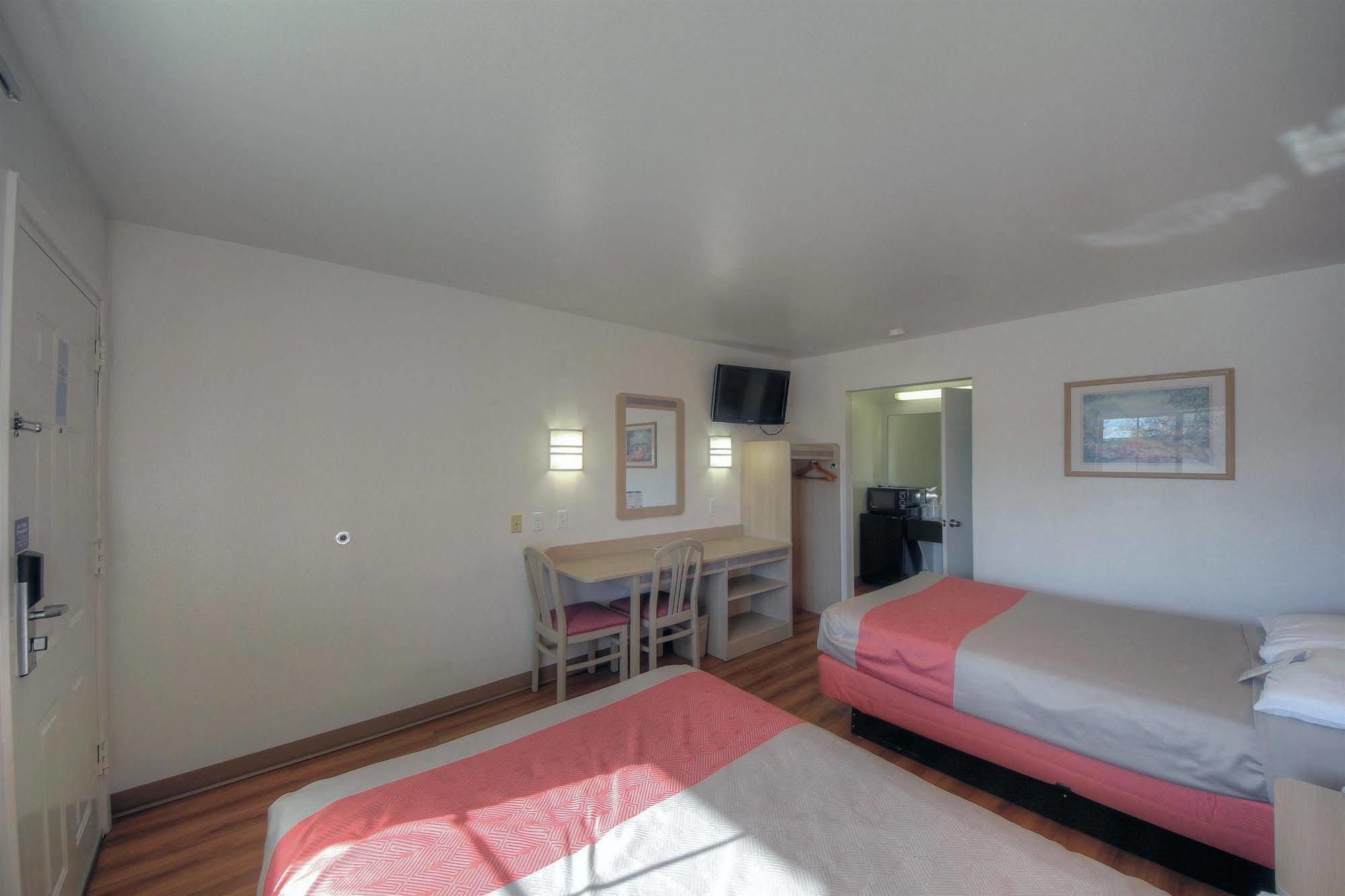 Motel 6-Kerrville, Tx Extérieur photo
