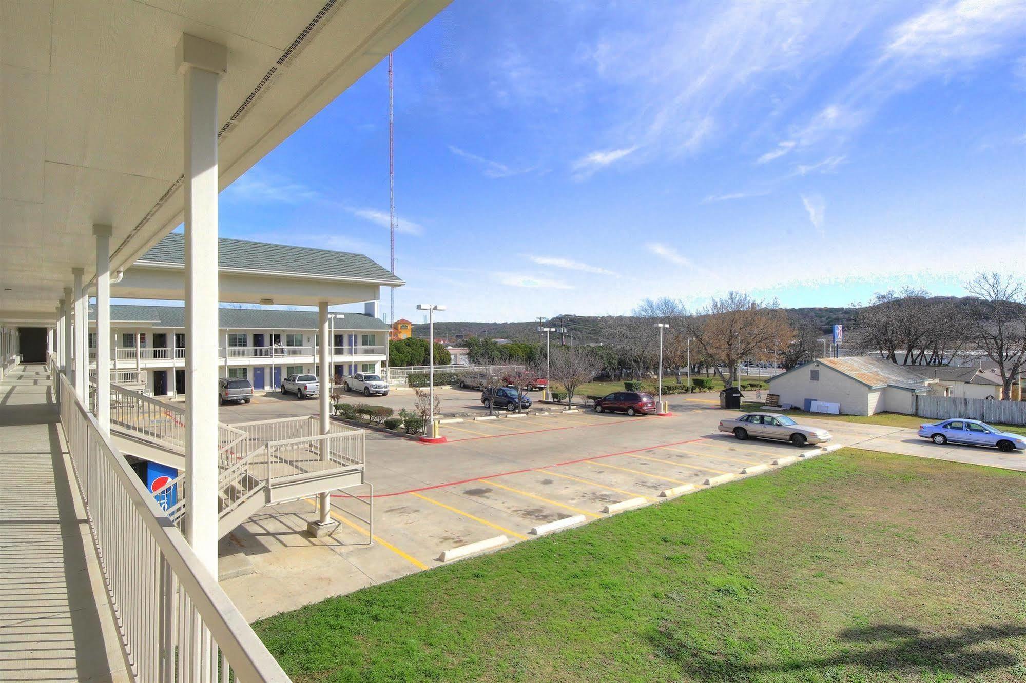 Motel 6-Kerrville, Tx Extérieur photo